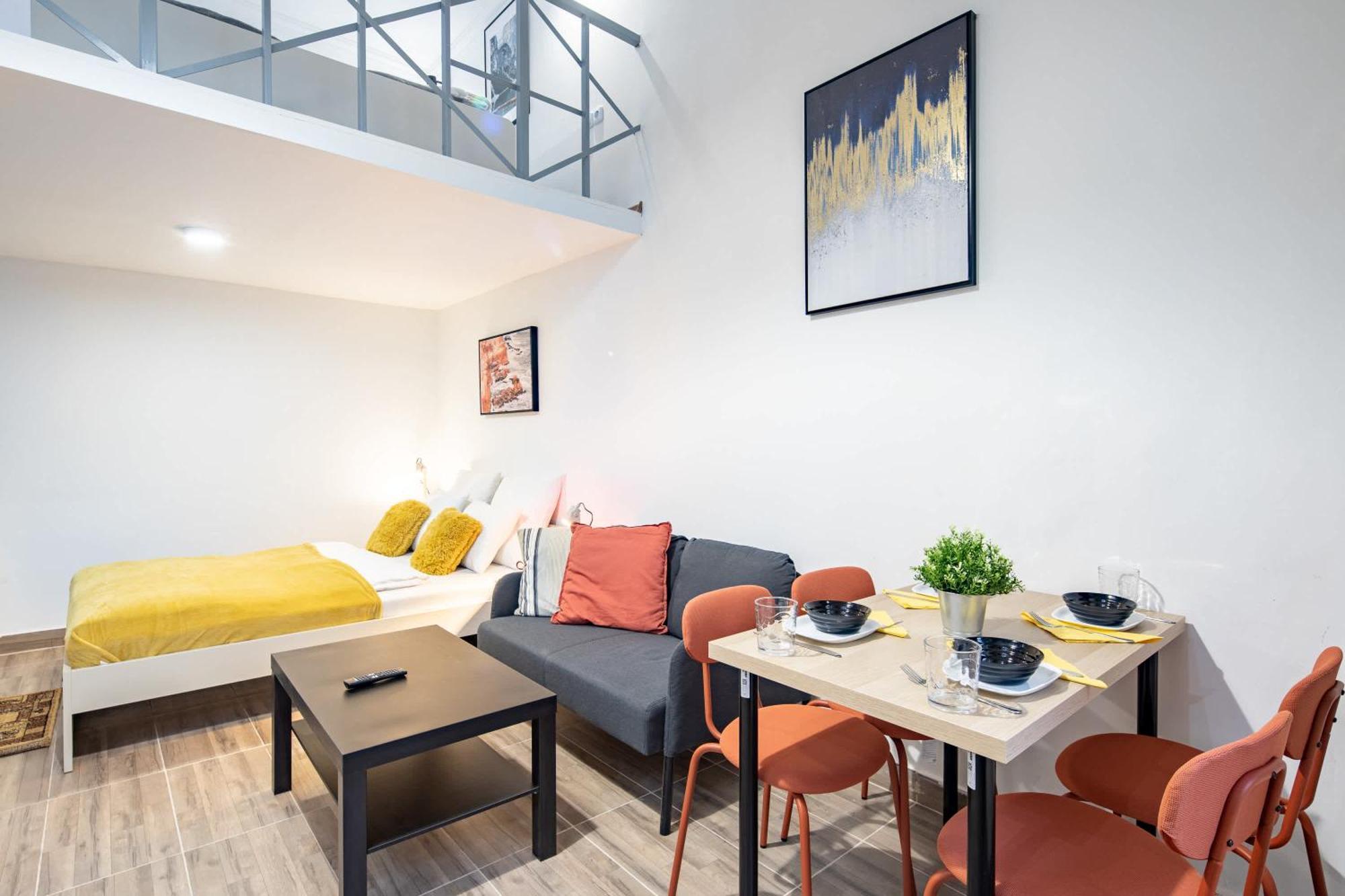 Appartamento Centrally Located Comfortable *