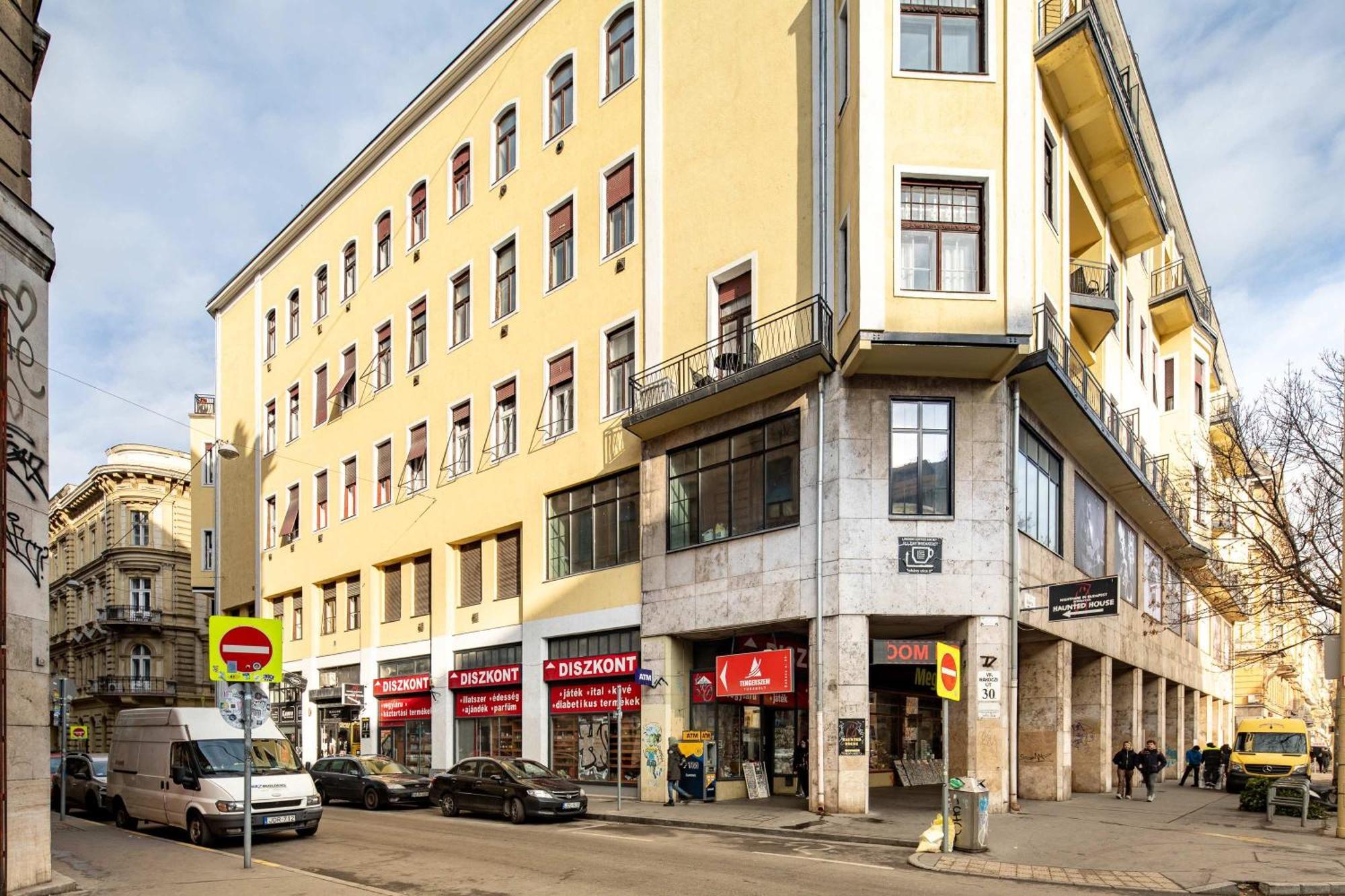 Centrally Located Comfortable